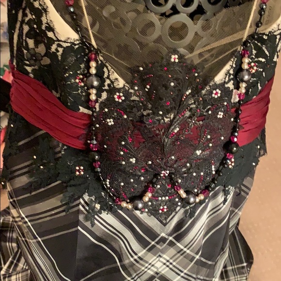 Black plaid dress with burgundy/pearl detailing - Picture 5 of 8